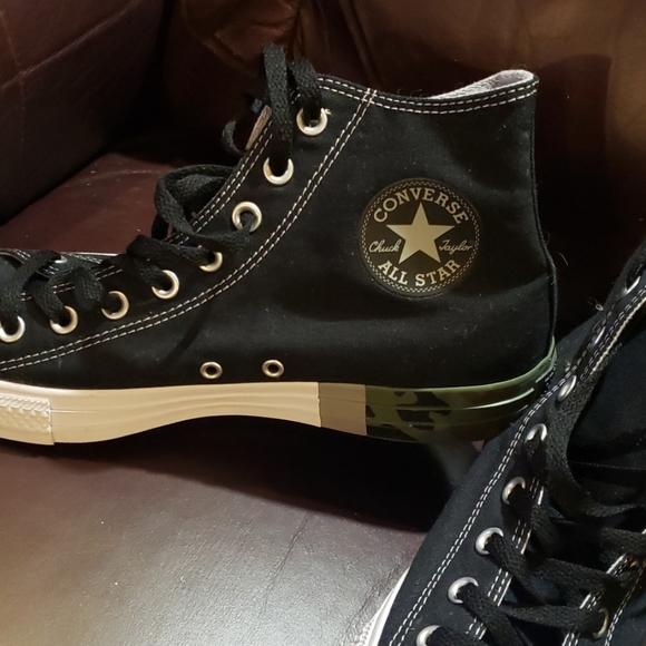 Converse "All Star" Sneakers - Picture 4 of 4